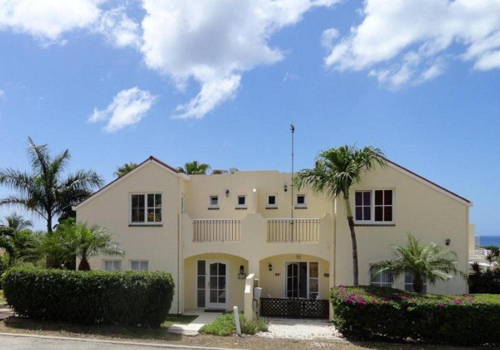 ᐉ HOLIDAY HOUSE ROYAL PALM PISCADERA HOLIDAY HOME ( WILLEMSTAD, CURACAO )  REAL PHOTOS & GREAT DEALS